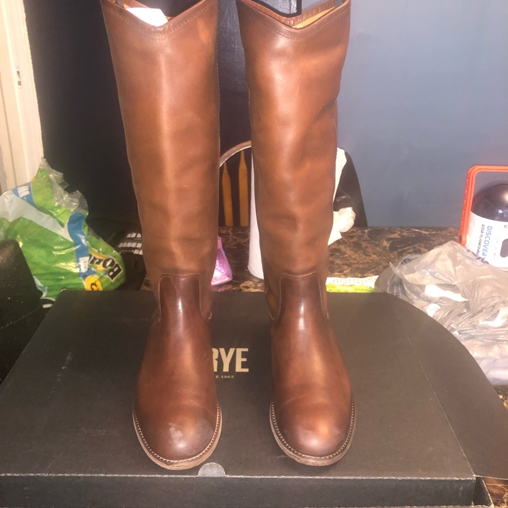 Melissa Button 2 boots